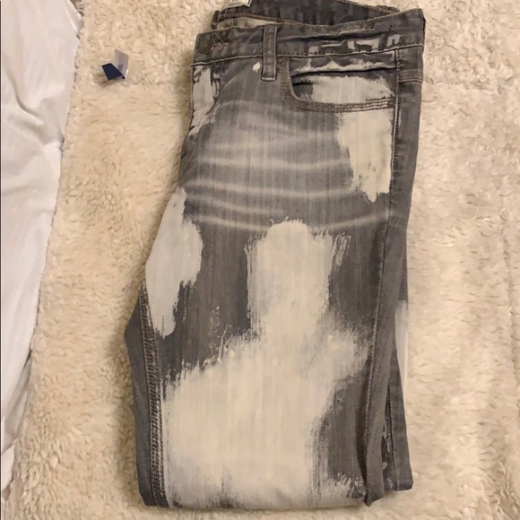 Free people jeans. Gray and white. Very cool. - Picture 6 of 7